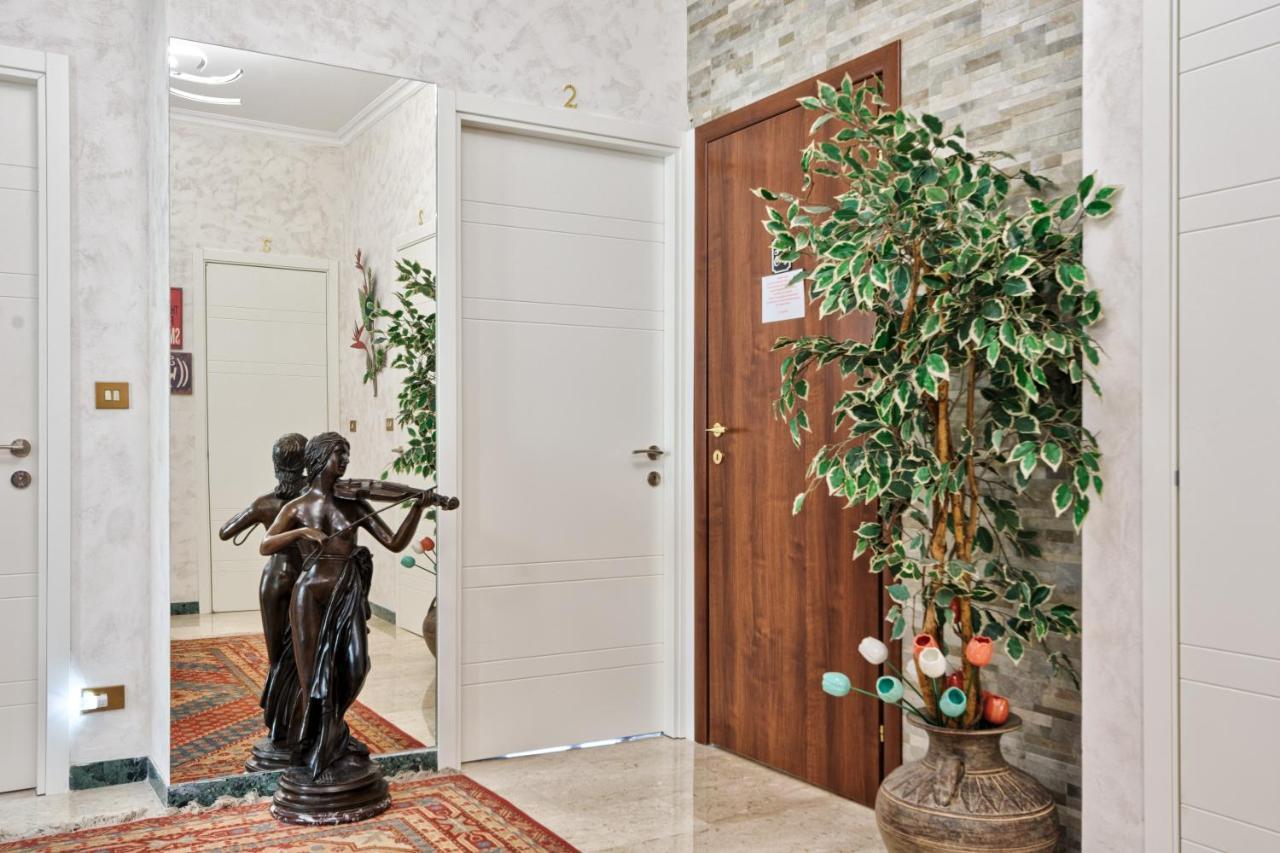 B&B In Riva Al Lago อาวิยานา ภายนอก รูปภาพ