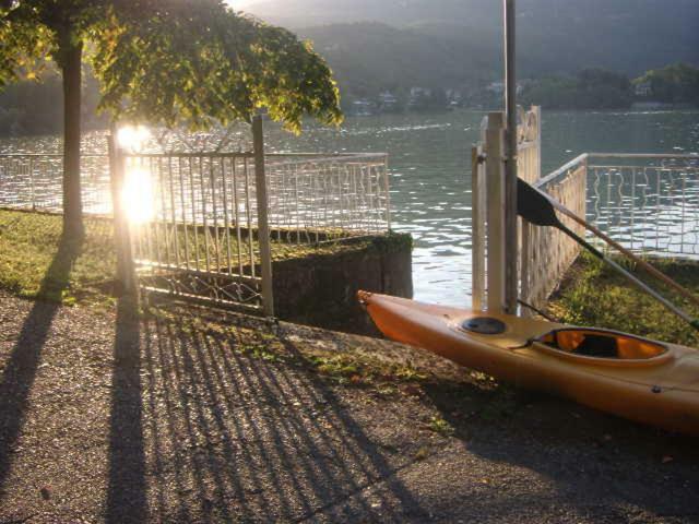 B&B In Riva Al Lago อาวิยานา ภายนอก รูปภาพ